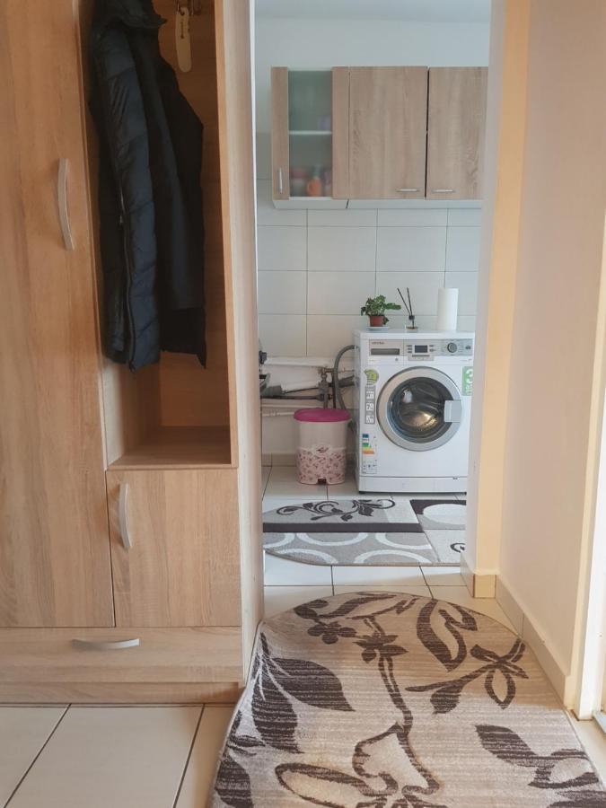 Ferienwohnung Garsoniera Emilia Câmpulung Moldovenesc Exterior foto