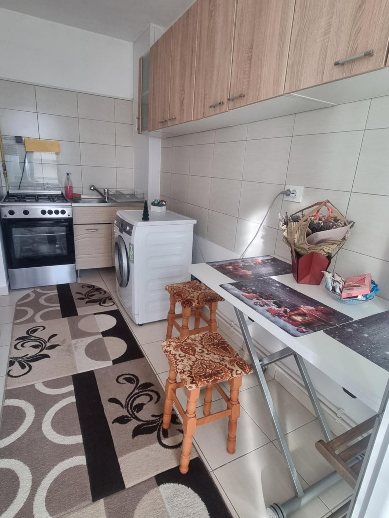 Ferienwohnung Garsoniera Emilia Câmpulung Moldovenesc Exterior foto